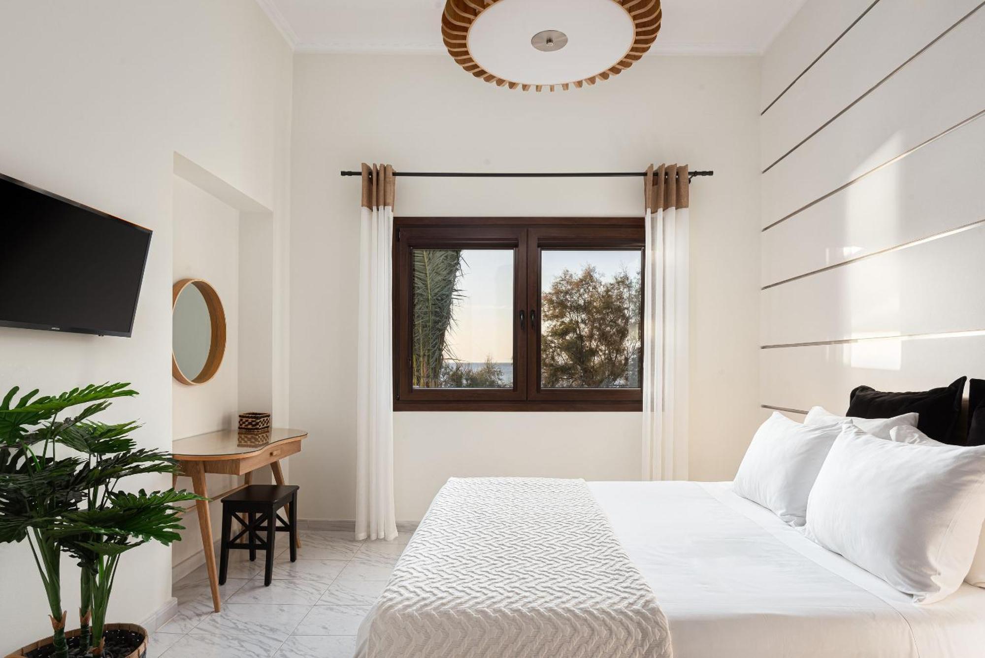 Aniv Villa By The Sea Кинион Экстерьер фото