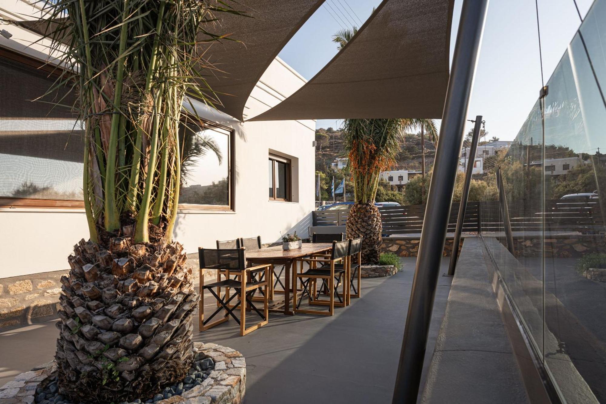 Aniv Villa By The Sea Кинион Экстерьер фото